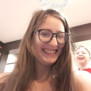 Meet your Posher, Annie